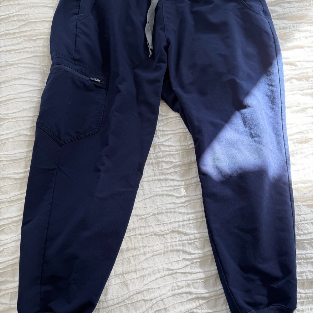 Figs Women’s Navy Jogger Pants